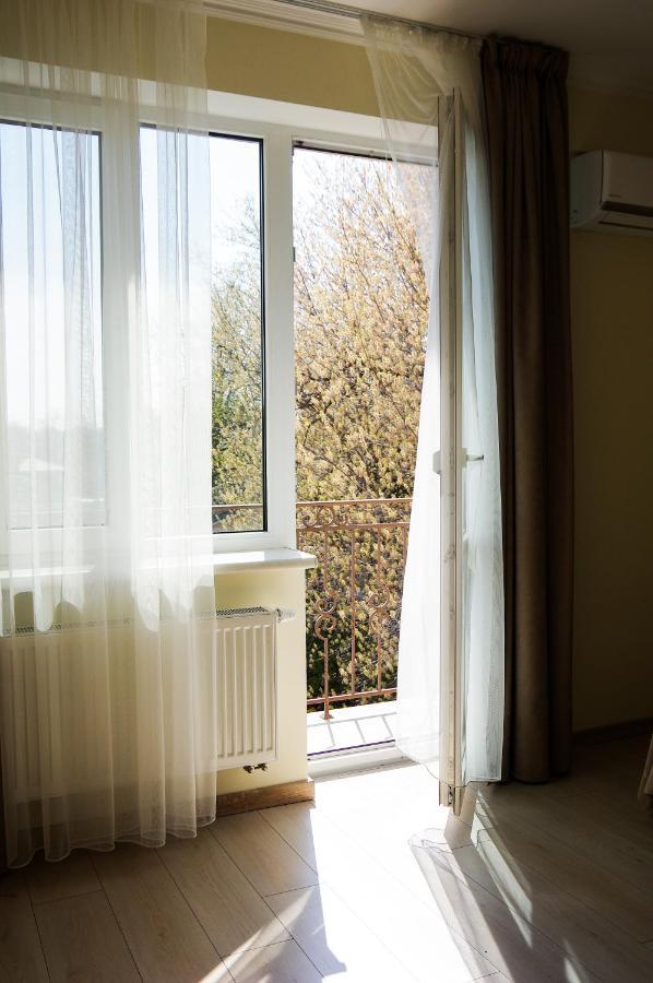 Chiernomorskie Apartamenty Odessa Zewnętrze zdjęcie